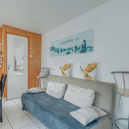 Maison Pontorson Luaran gambar